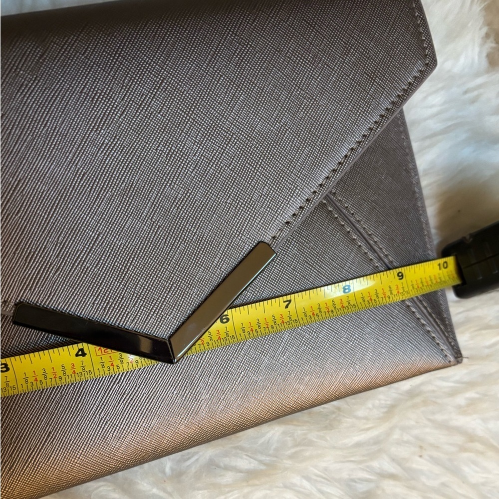 DEXMAY ENVELOPE CLUTCH CROSSBODY HANDBAG IN METALLIC FAUX PU LEATHER - Picture 8 of 10